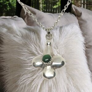 Handmade Sterling Silver Cross Green Stone Pendant and Stainless Steel N…